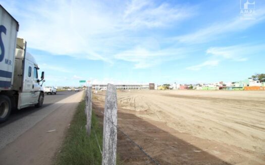 F89.- Terreno en VENTA de 20,000 m2 – Fracc. Lagunas, Carretera Villahermosa Frontera