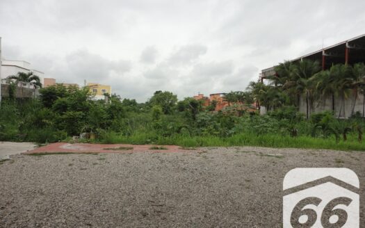 46.- TERRENO EN VENTA EN AV. LOS RIOS TABASCO 2000