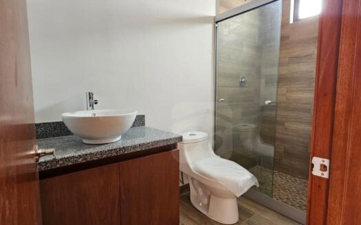 CASA EN VENTA EN FRACCIONAMIENTO NUEVO CAMPESTRE