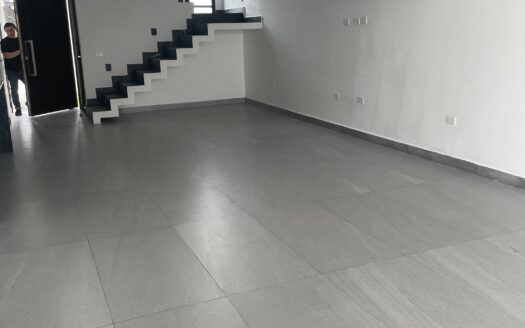 CASA EN VENTA VILLABRISA
