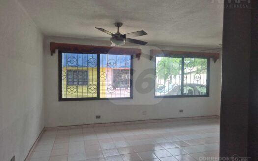 CASA EN VENTA FRACCIONAMIENTO VILLA LAS FLORES