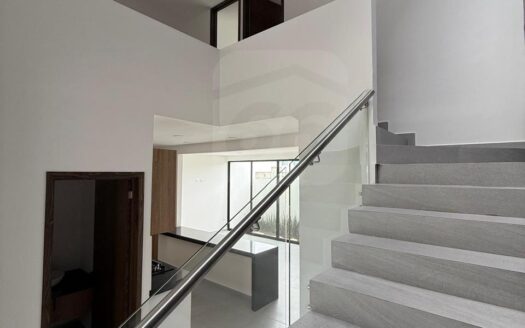 CASA EN VENTA EN RESIDENCIAL REAL CAMPESTRE –  MODELO MONACO
