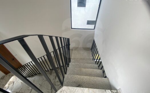 CASA EN PREVENTA EN PRIVADA BRISAS