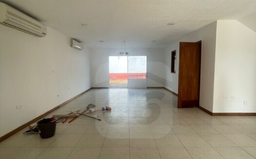 CASA EN RENTA – PRIVADA MACAYOS, COL. EL RECREO.