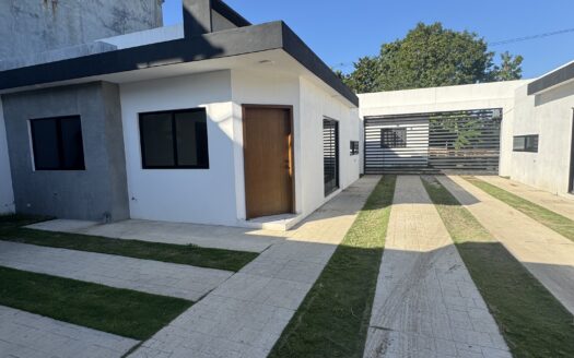 P08.- Casa en RENTA en la Privada "BRISAS"