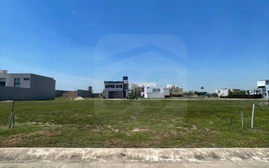 TERRENO EN VENTA FRACCIONAMIENTO CENTROPOLIS