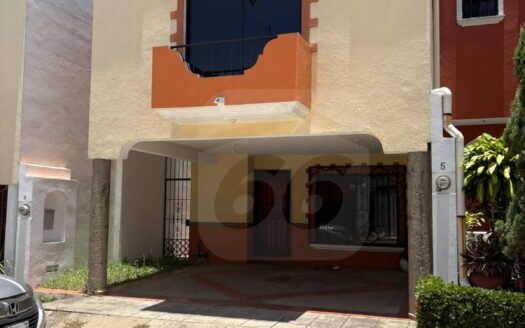 CASA EN VENTA FRACCIONAMIENTO REAL DEL PARQUE