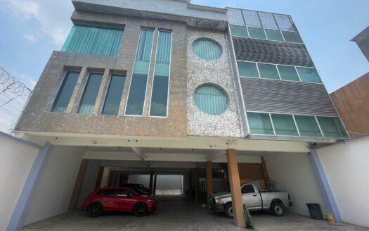 EDIFICIO EN RENTA CALLE OCHO HORAS – COLONIA GIL Y SAENZ