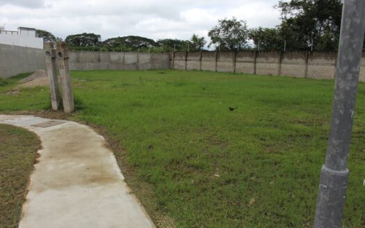 F400.- LOTE 65 RESIDENCIAL EN VENTA | JARDINES DE MAZALTEPEC | 351.10 M2