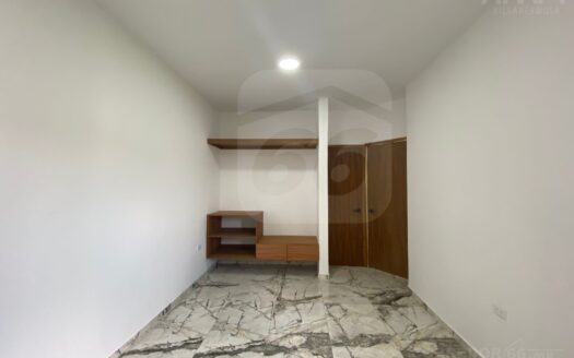 CASA EN VENTA EN PRIVADA BRISAS
