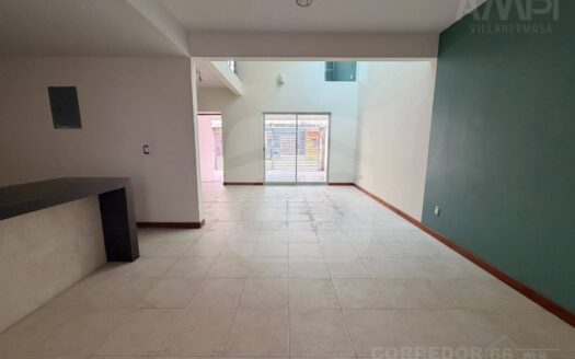 CASA EN VENTA FRACCIONAMIENTO GUAYACAN