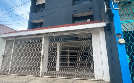 EDIFICIO EN VENTA, CALLE JOSE NARCISO ROVIROSA- COL. CENTRO