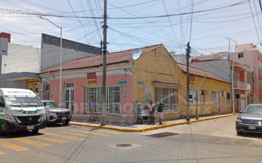 J45.- LOCAL COMERCIAL EN RENTA EN ESQUINA | CENTRO DE VILLAHERMOSA