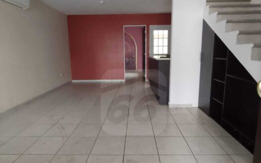 CASA EN RENTA FRACCIONAMIENTO POMOCA ( PRIVADA BAMBÚ )