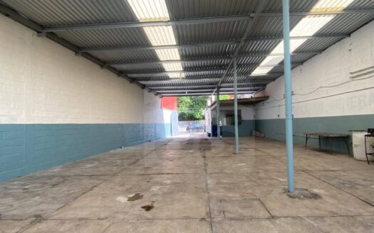 E102.- BODEGA EN RENTA – COLONIA ATASTA DE SERRA