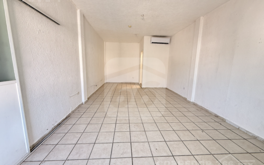 E107.- Local Comercial en Renta de 32m2 | Plaza Ceiba